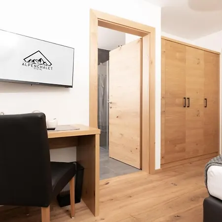 Alpenchalet Oetztal אוץ