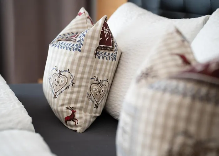 Alpenchalet Oetztal アパート