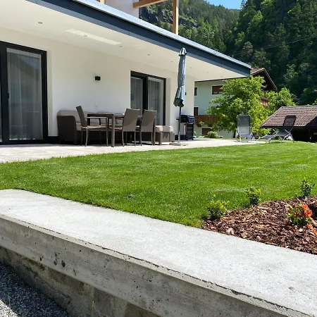 Alpenchalet Oetztal شقة اوتز